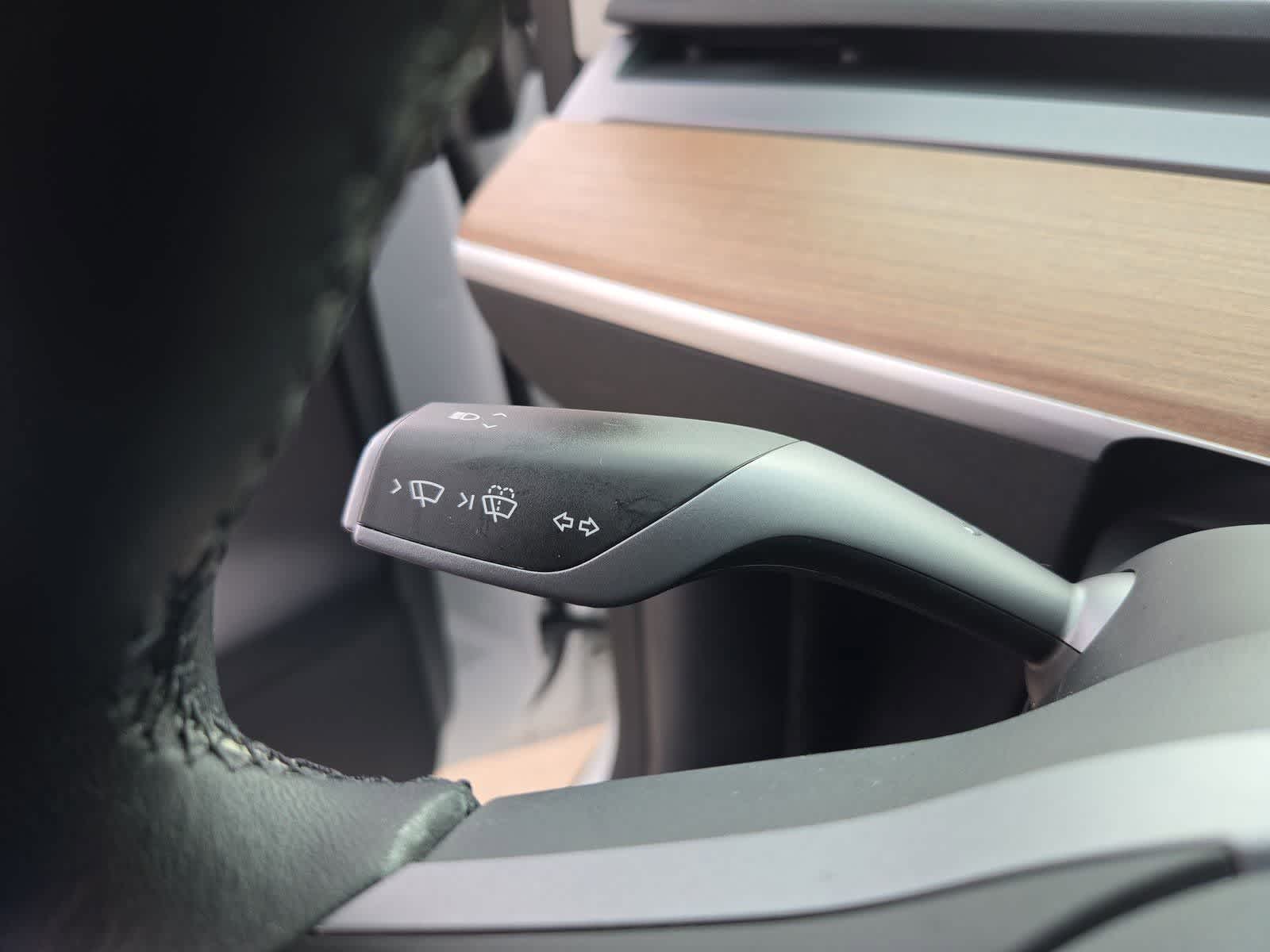 Thumbnail: 2022 Tesla Model Y - 23