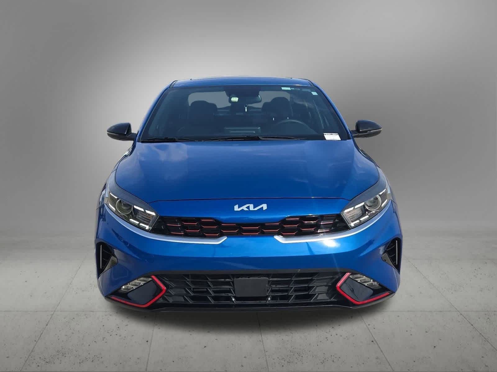 Thumbnail: 2023 Kia Forte - 9