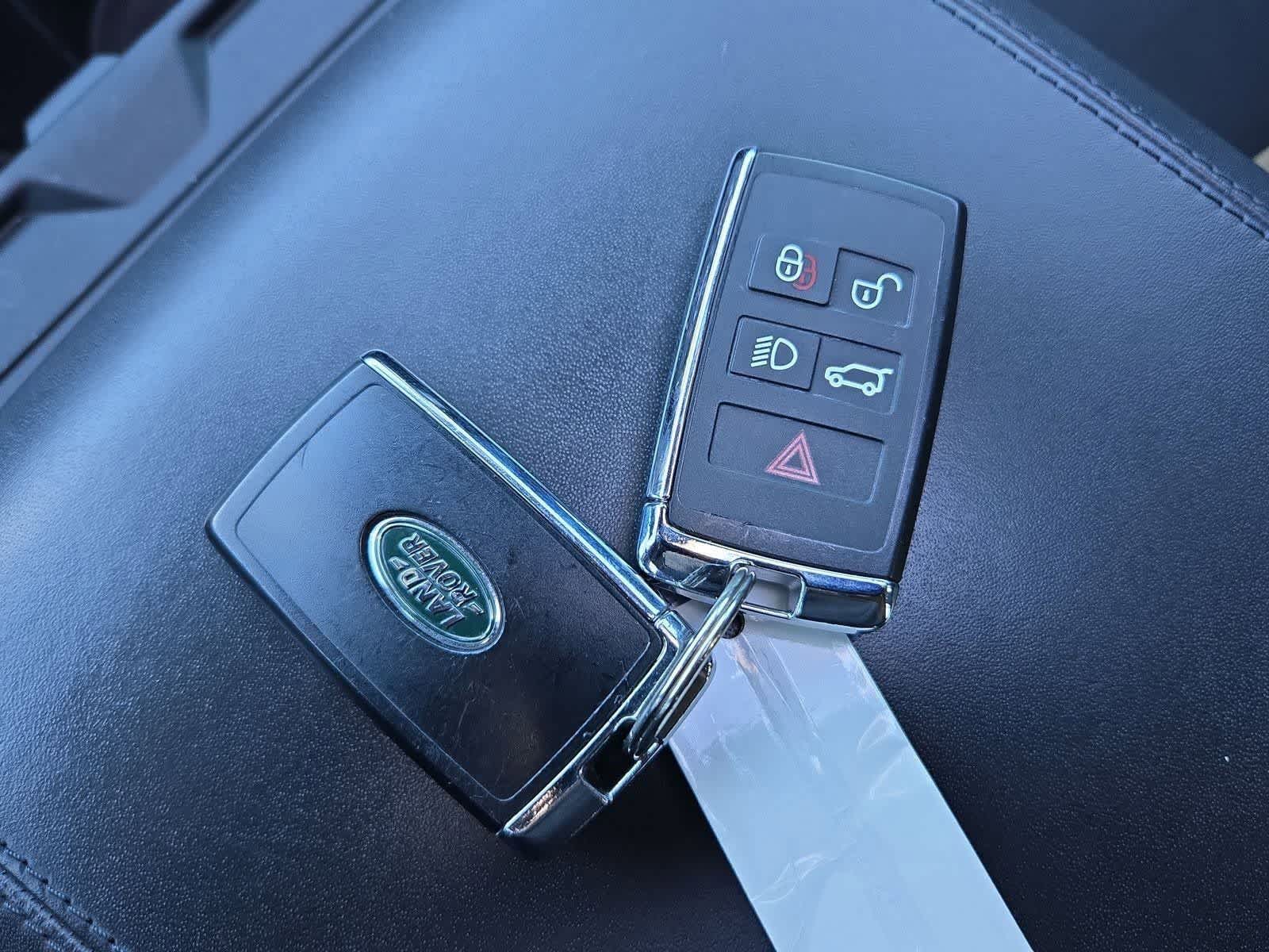 Thumbnail: 2023 Land Rover Defender - 35