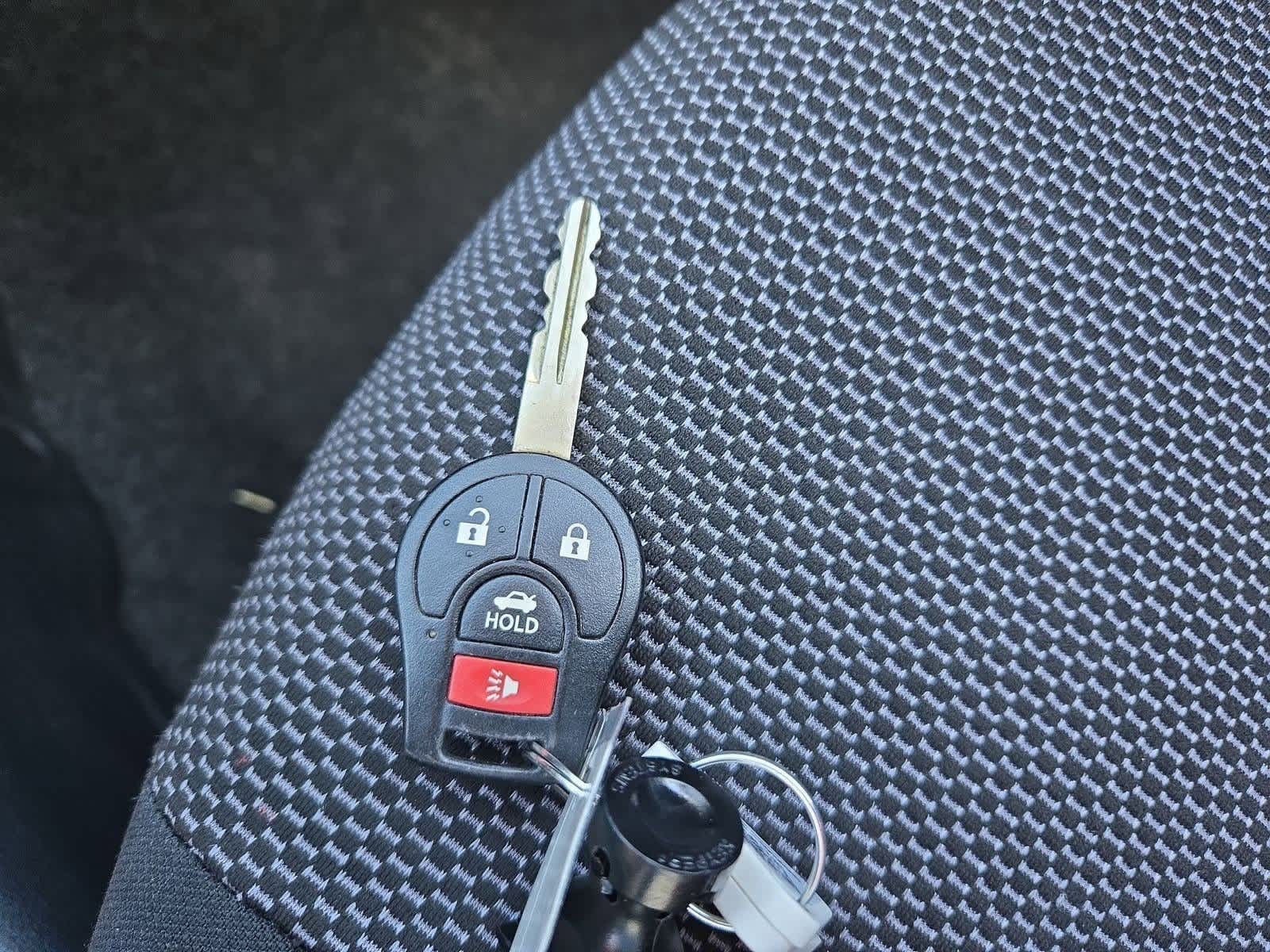 Thumbnail: 2016 Nissan Versa - 31