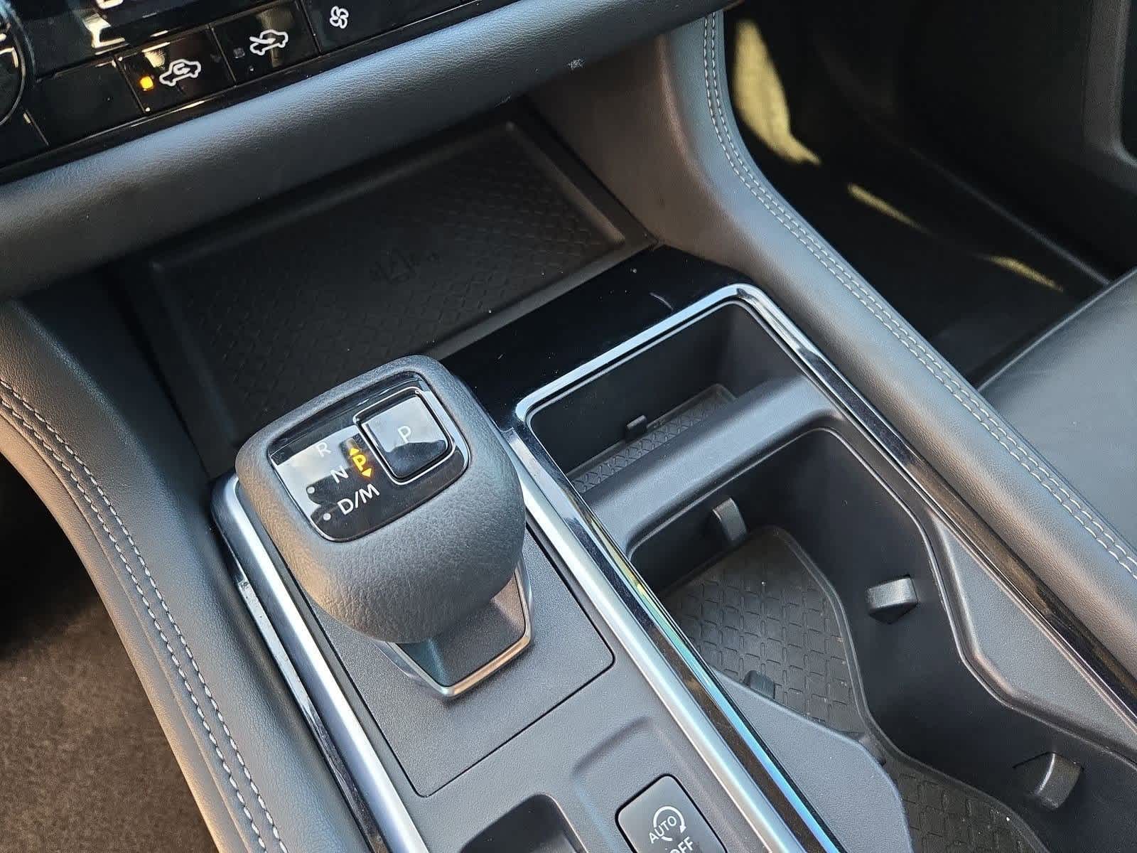 Thumbnail: 2022 Nissan Pathfinder - 31