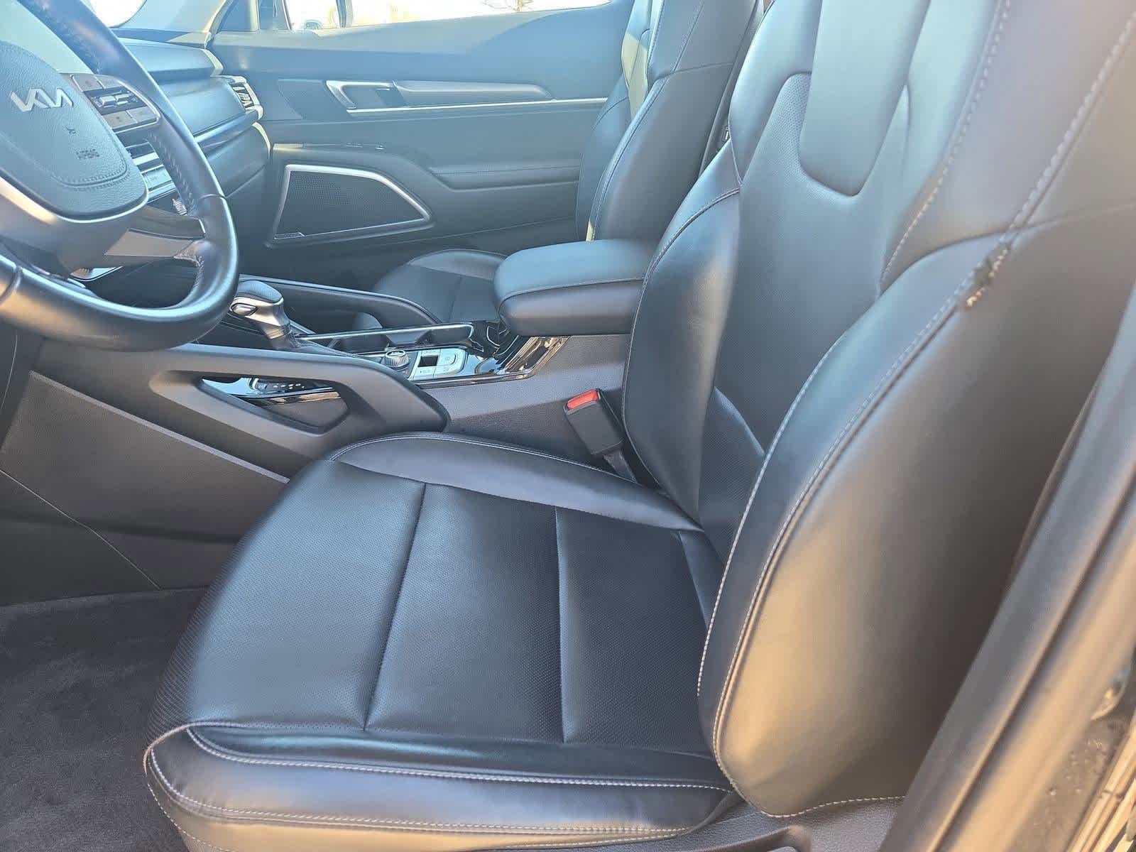 Thumbnail: 2022 Kia Telluride - 15