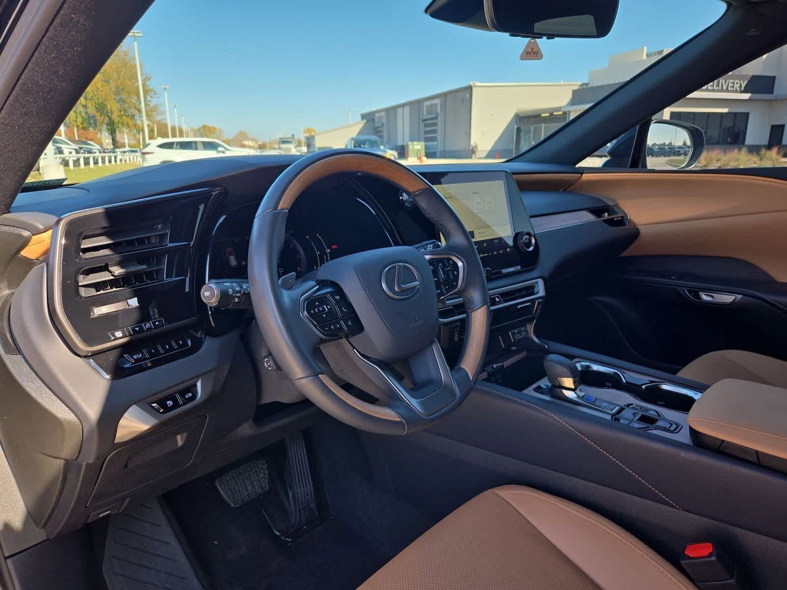 Thumbnail: 2024 Lexus RX - 2