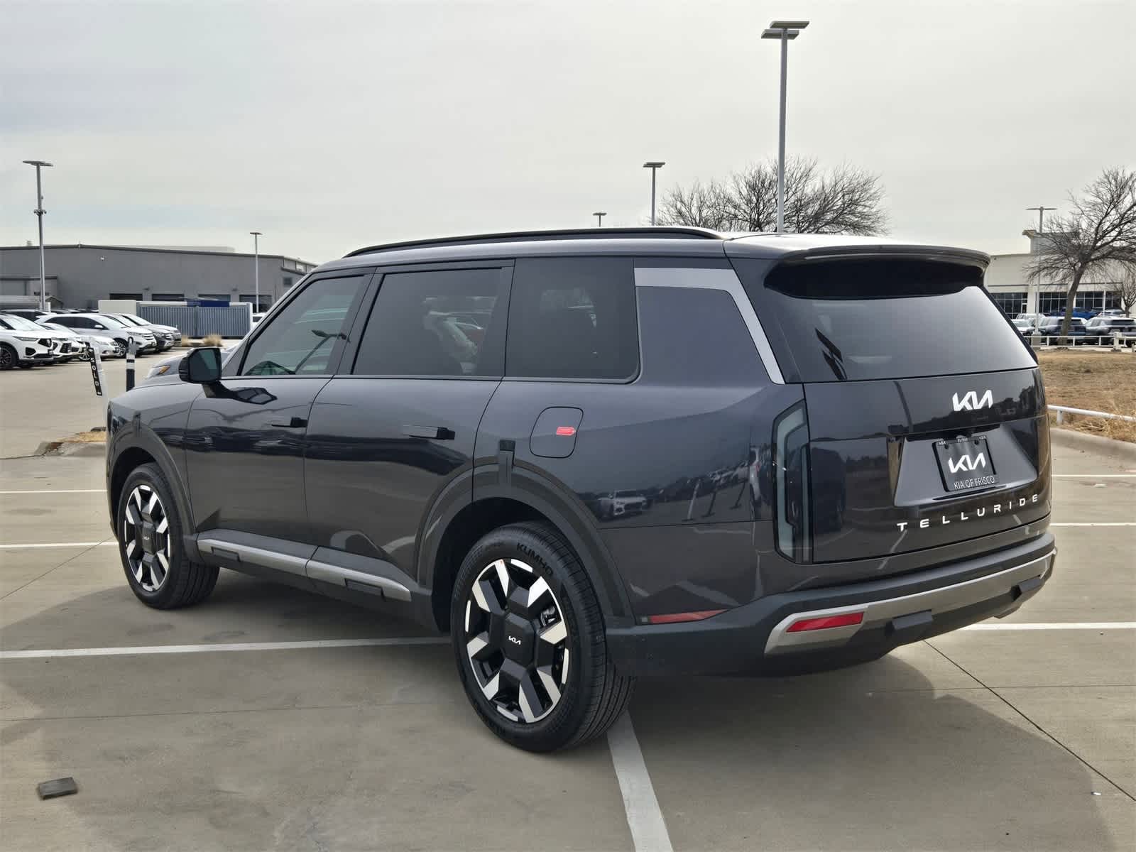 Thumbnail: 2027 Kia Telluride - 4