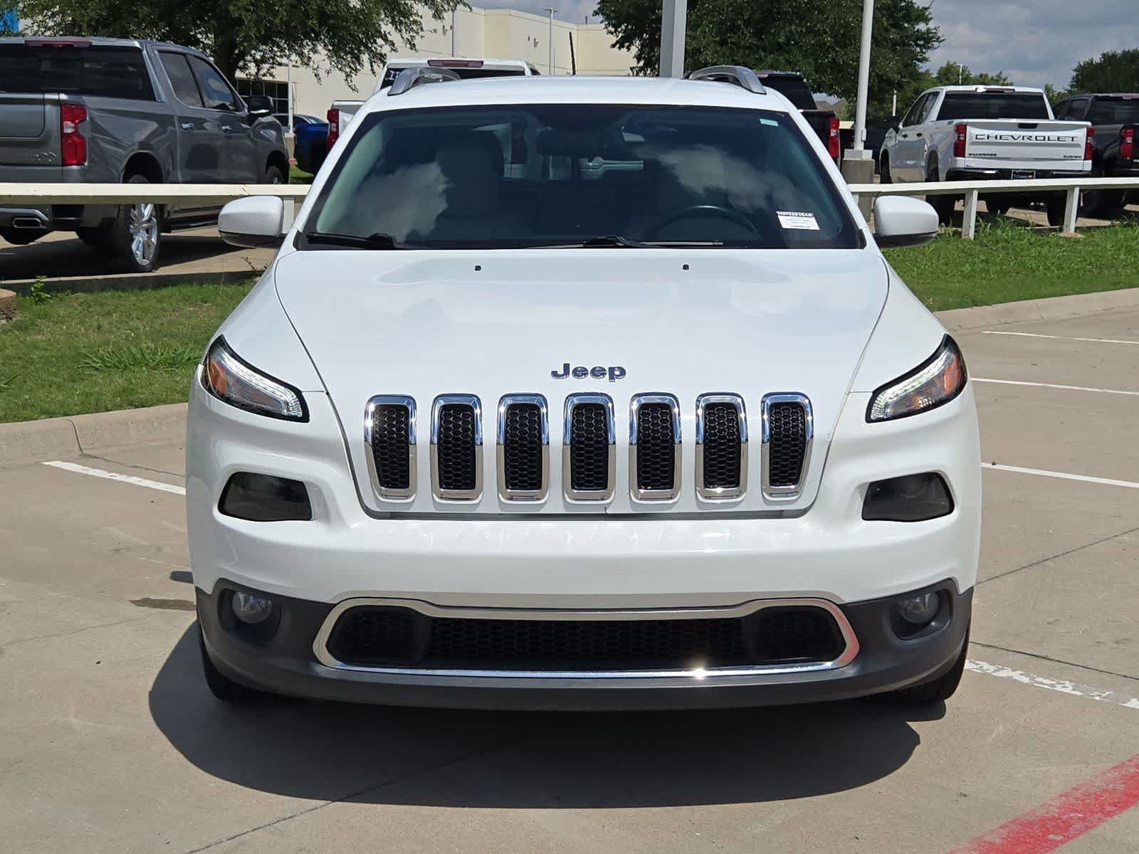 Thumbnail: 2017 Jeep Cherokee - 9