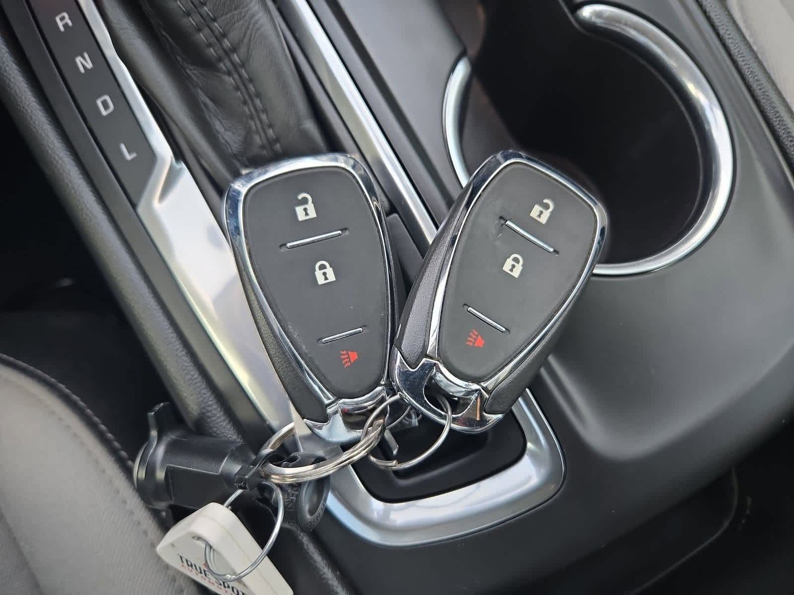 Thumbnail: 2020 Chevrolet Equinox - 33