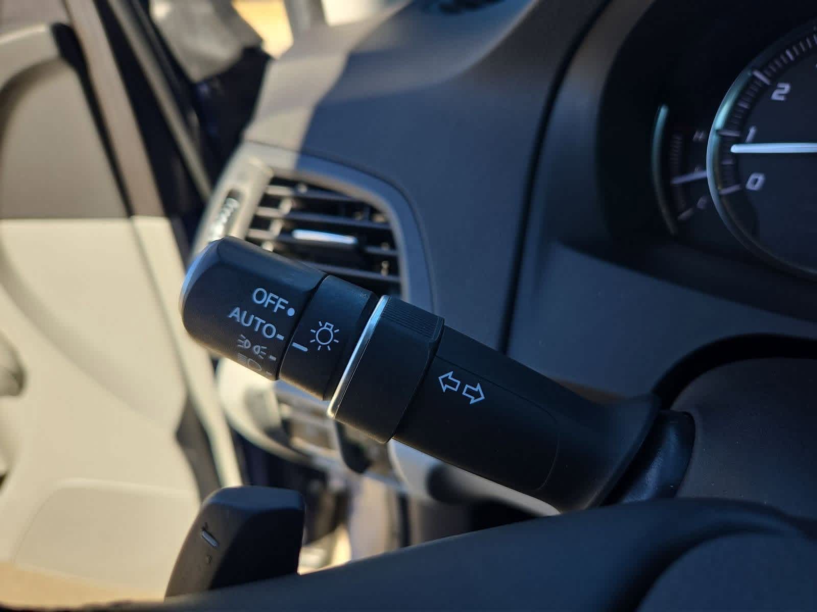 Thumbnail: 2020 Acura MDX - 27