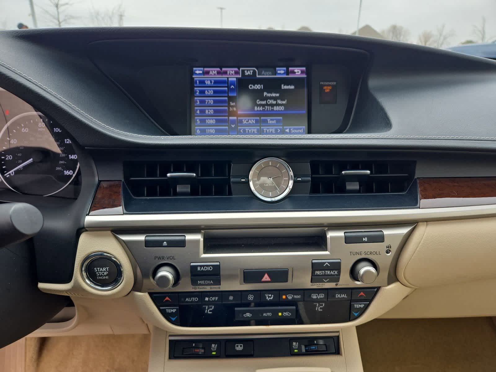 Thumbnail: 2013 Lexus ES - 28