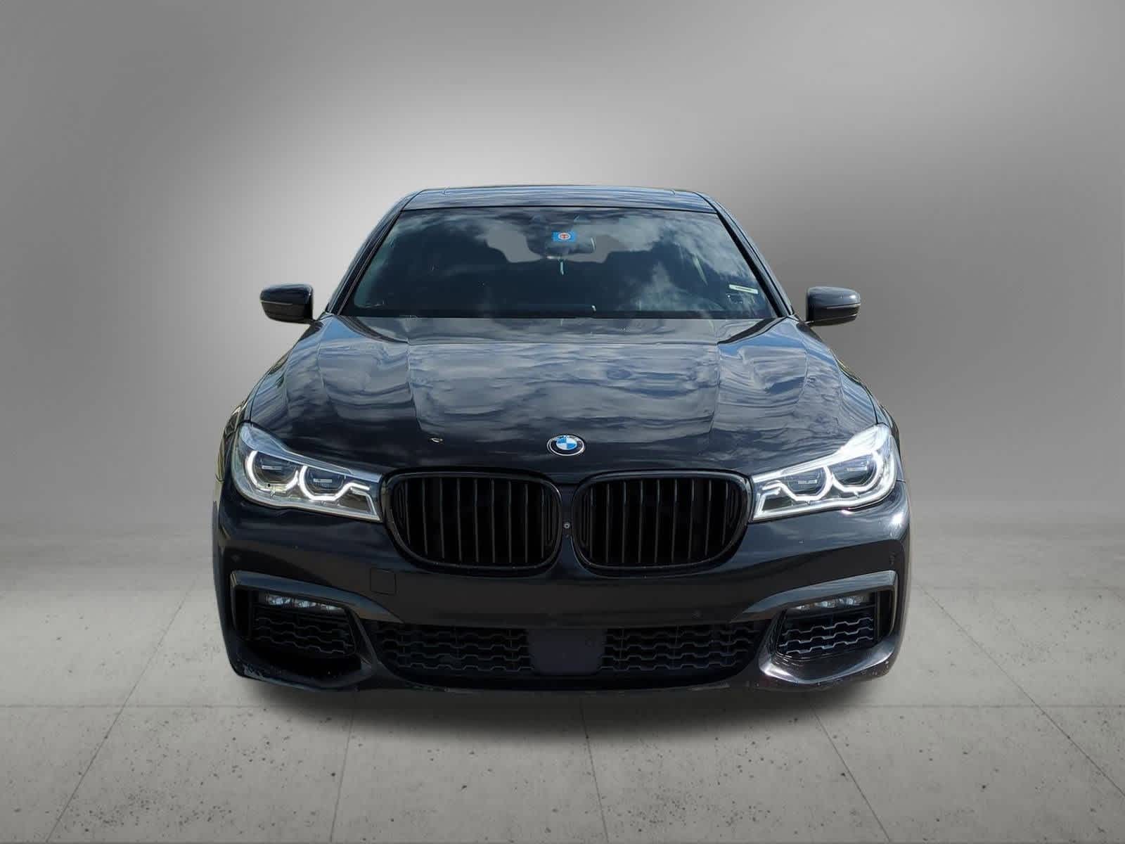Thumbnail: 2018 BMW 7 Series - 9
