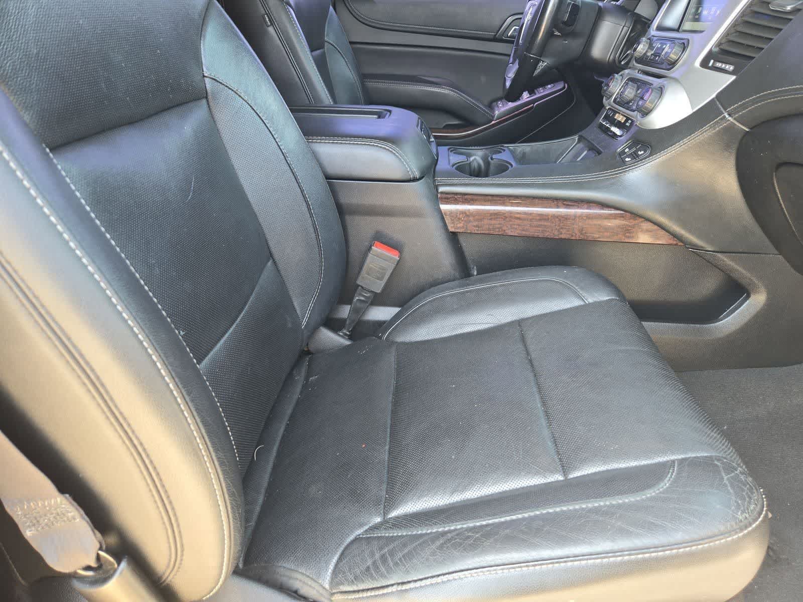 Thumbnail: 2019 GMC Yukon - 22