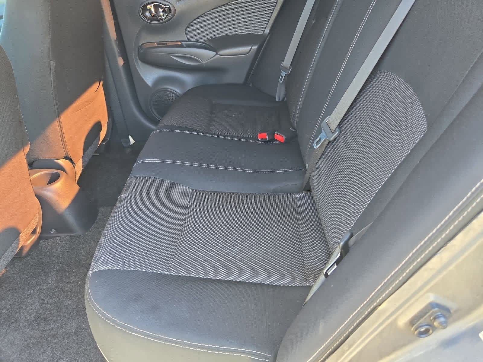 Thumbnail: 2016 Nissan Versa - 18