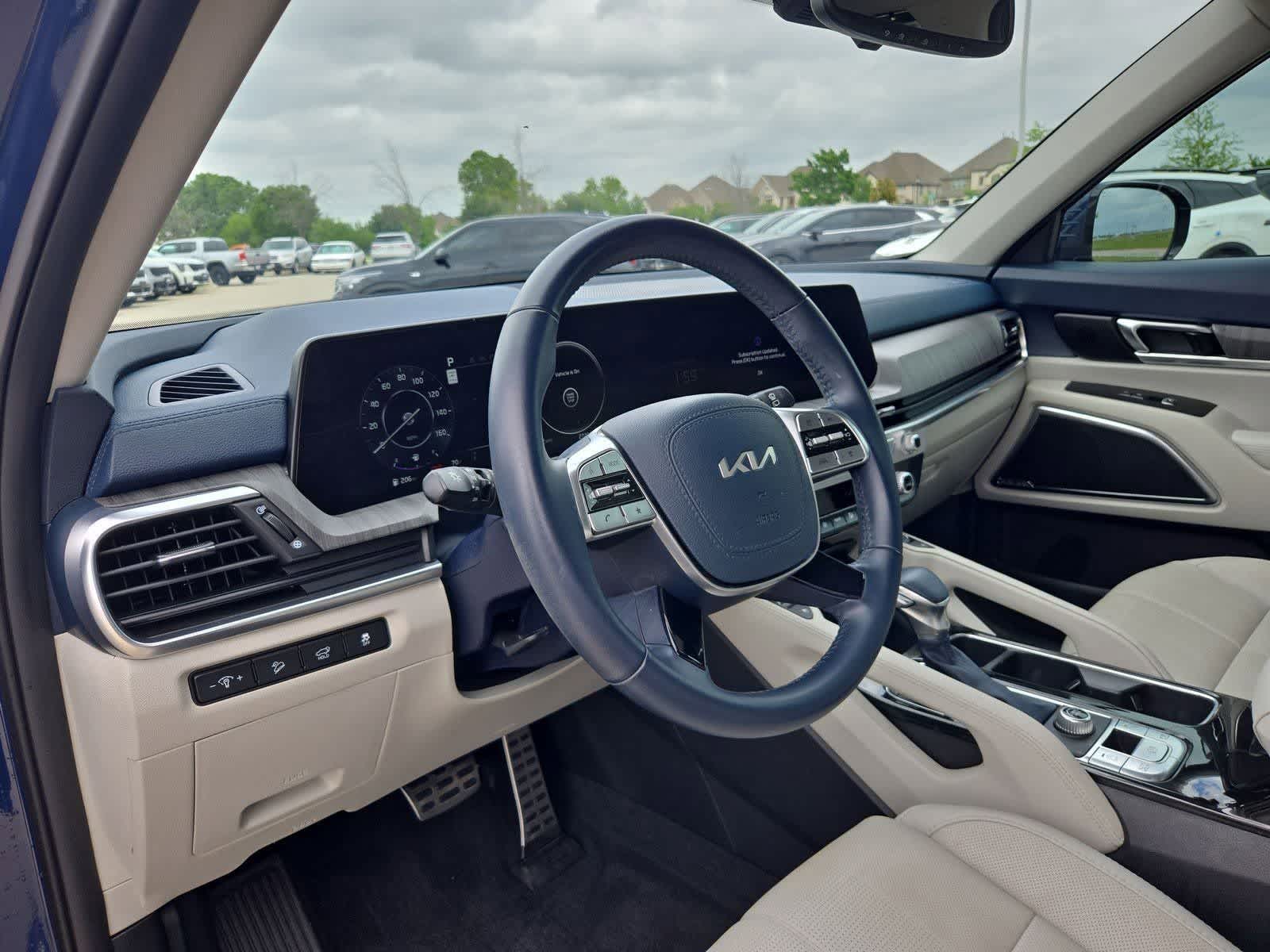 Thumbnail: 2024 Kia Telluride - 2