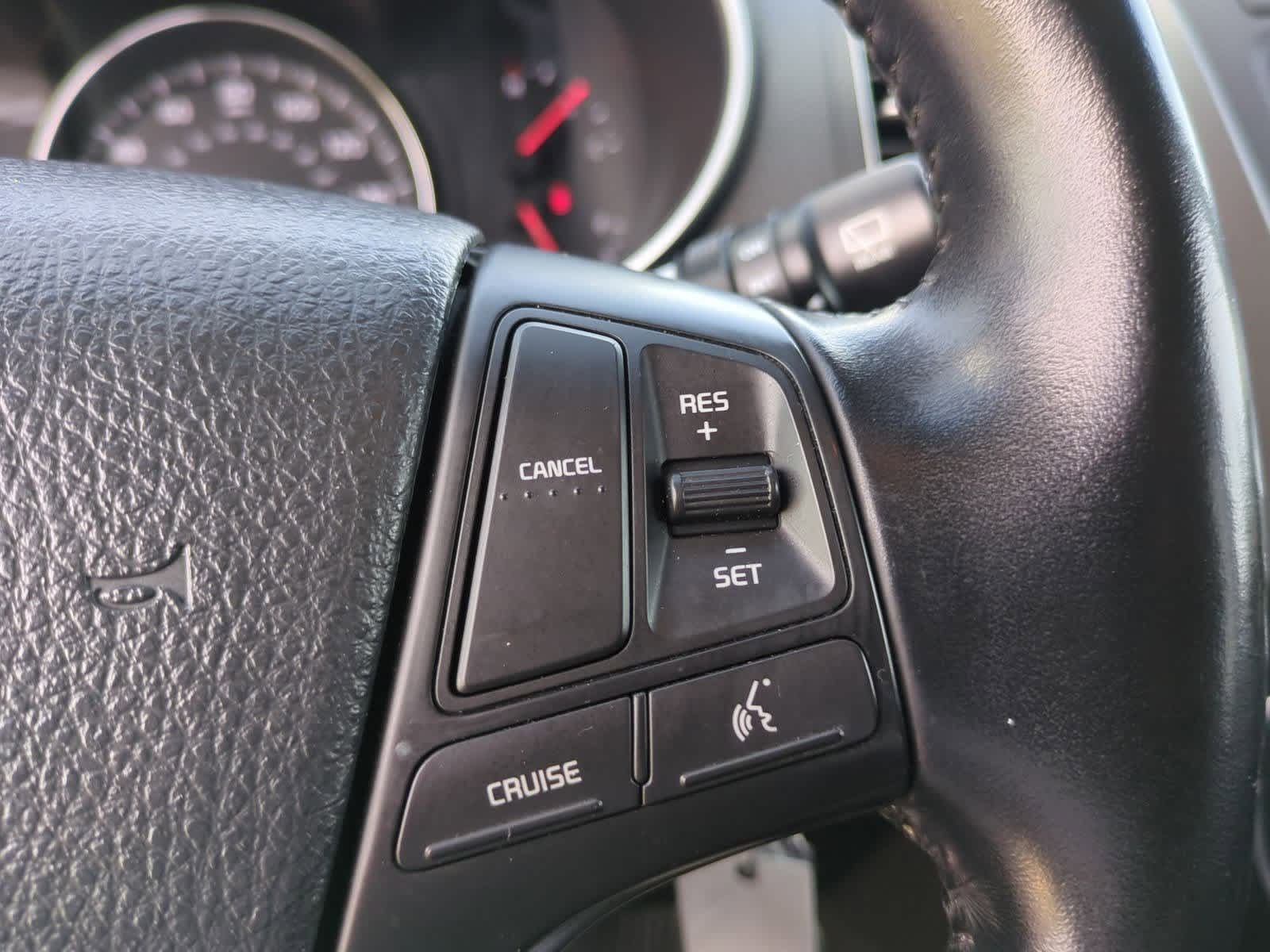 Thumbnail: 2014 Kia Sorento - 23