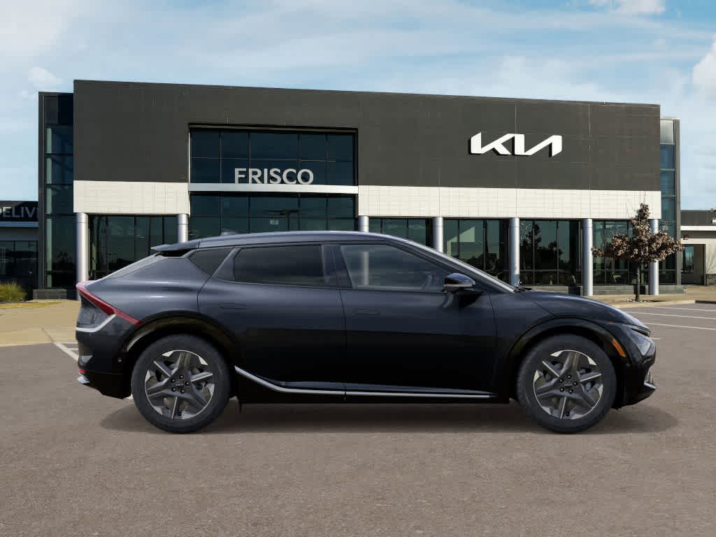 Thumbnail: 2025 Kia EV6 - 7