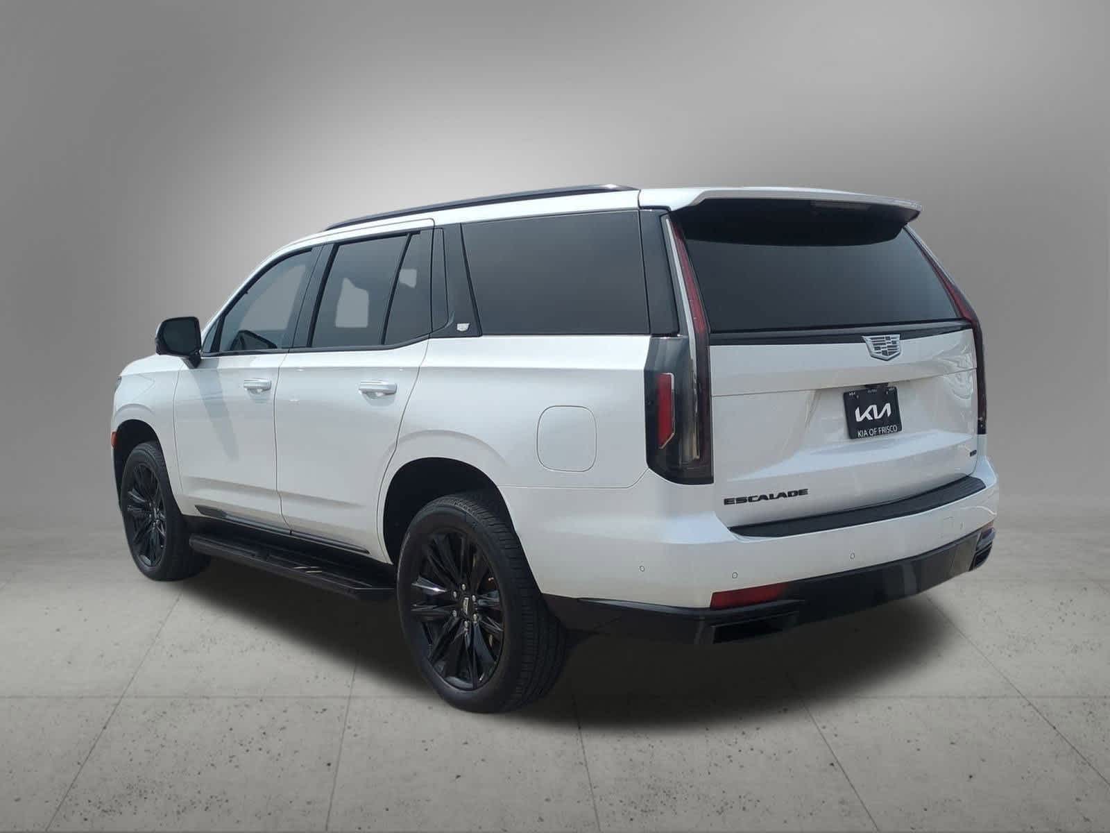 2023 Cadillac Escalade Sport Platinum photo 4