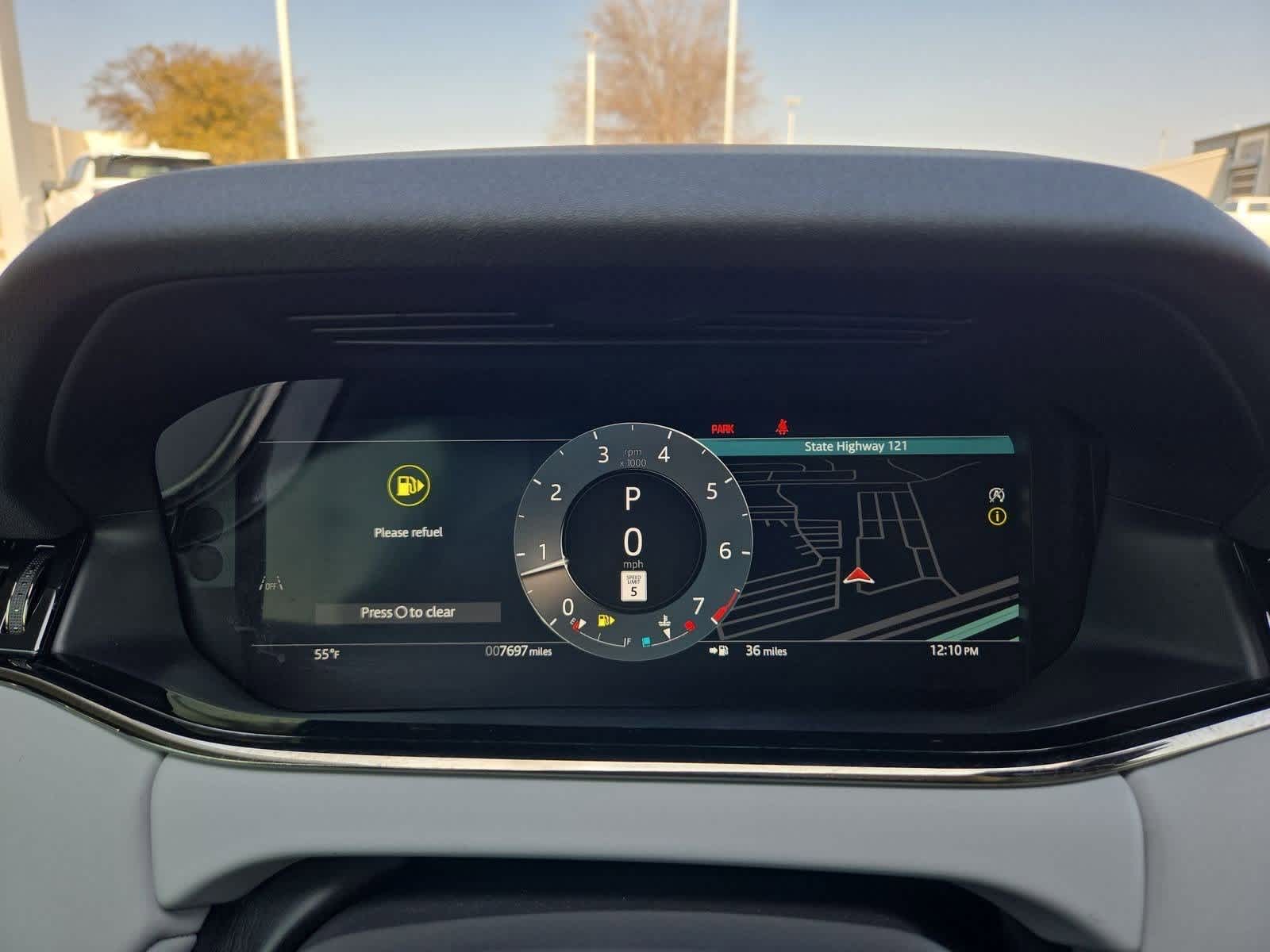 Thumbnail: 2025 Land Rover Range Rover Evoque - 34