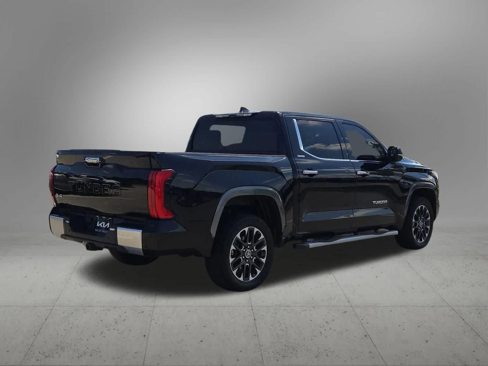 Thumbnail: 2022 Toyota Tundra - 6