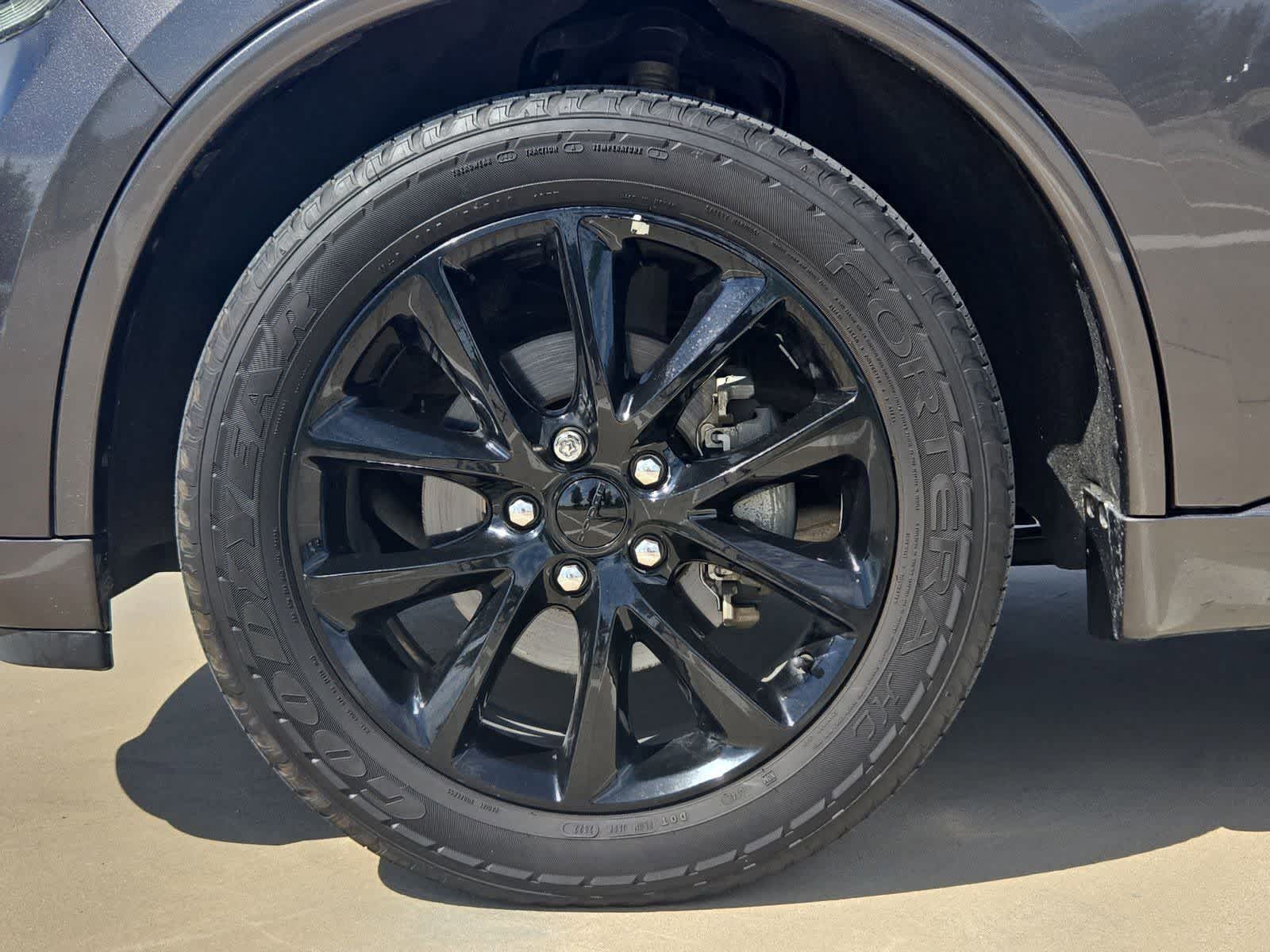 Thumbnail: 2017 Dodge Durango - 13