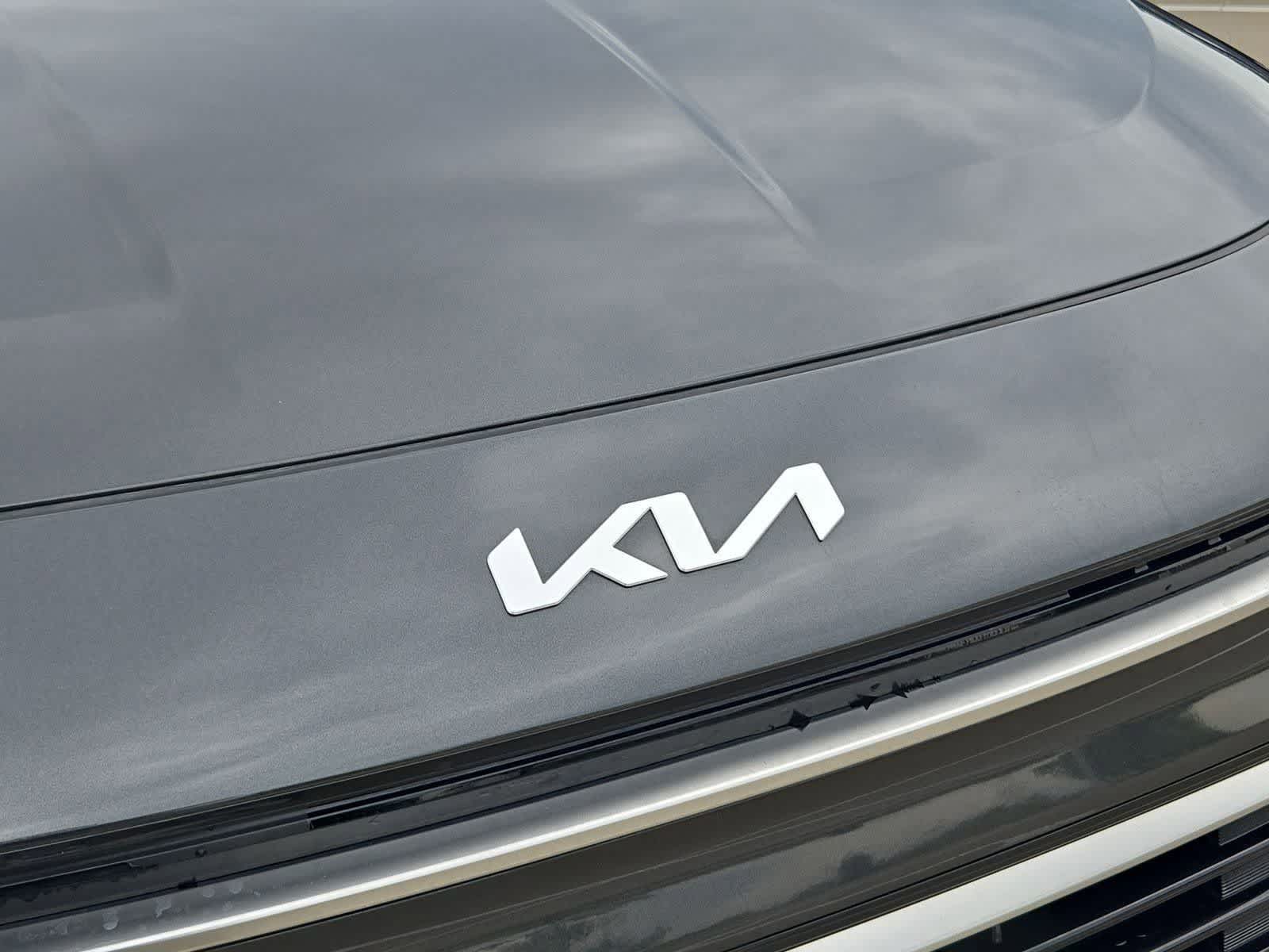Thumbnail: 2023 Kia Niro - 11