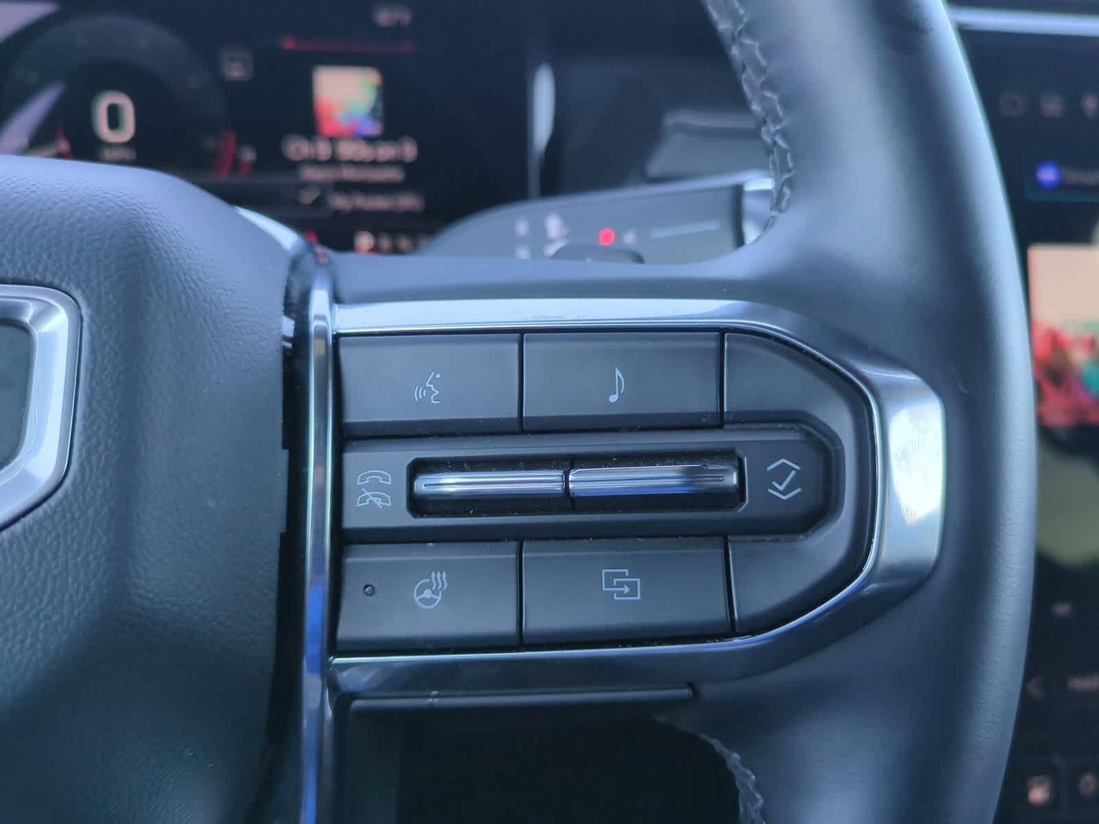 Thumbnail: 2025 GMC Acadia - 23