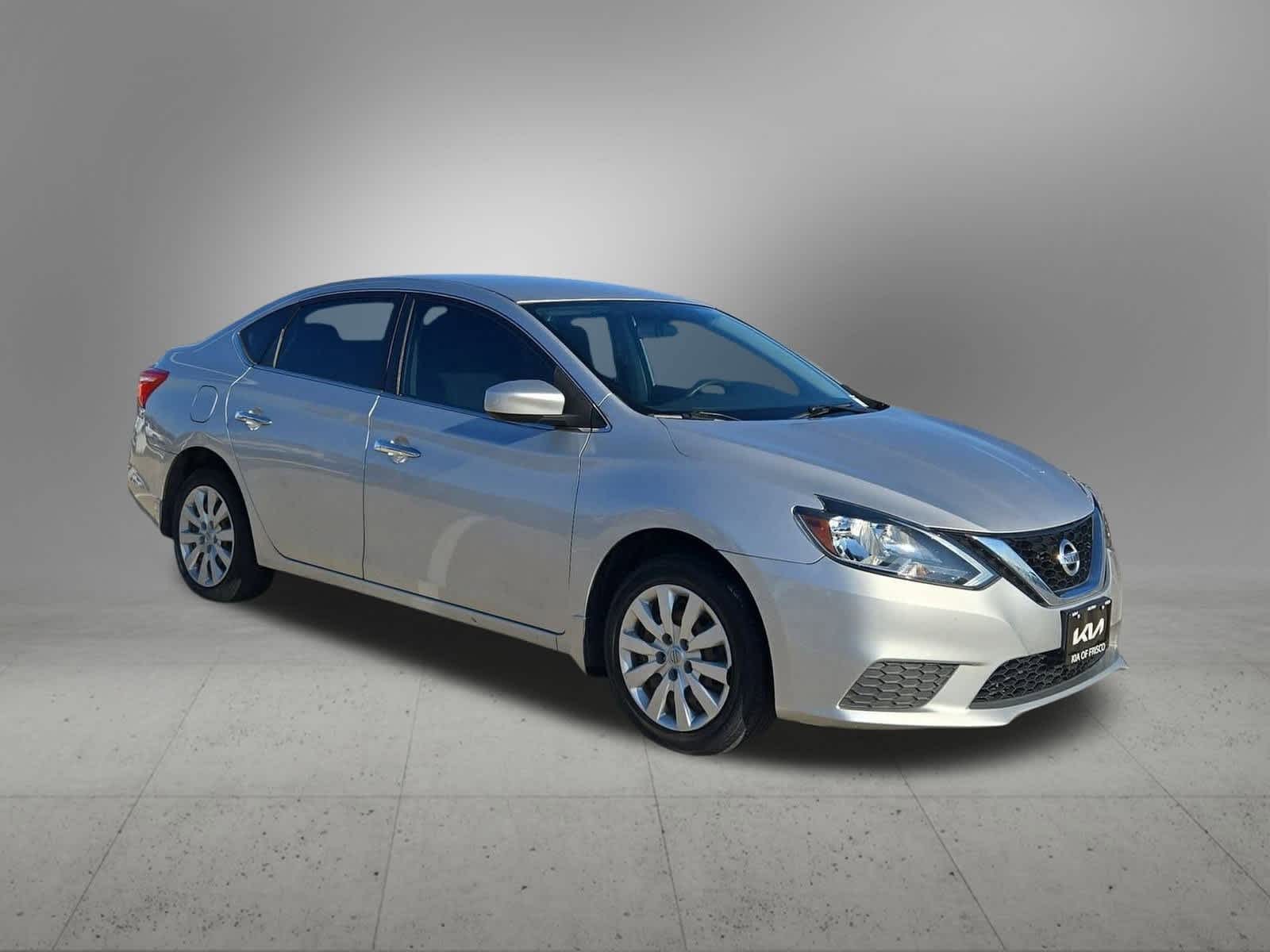 Thumbnail: 2019 Nissan Sentra - 8