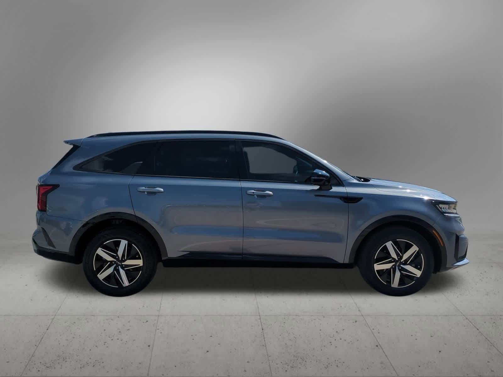 Thumbnail: 2022 Kia Sorento - 7