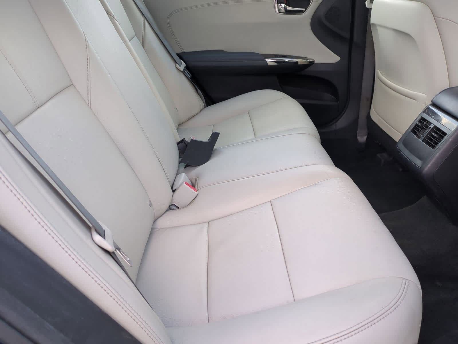 Thumbnail: 2013 Toyota Avalon - 21