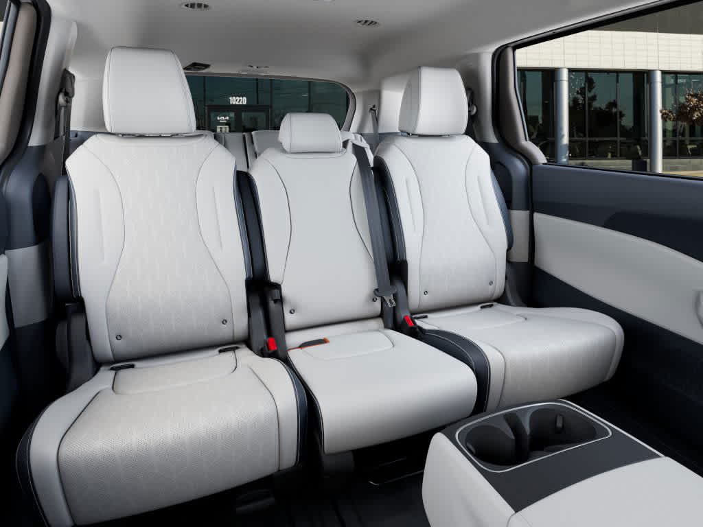 Thumbnail: 2026 Kia Carnival - 16