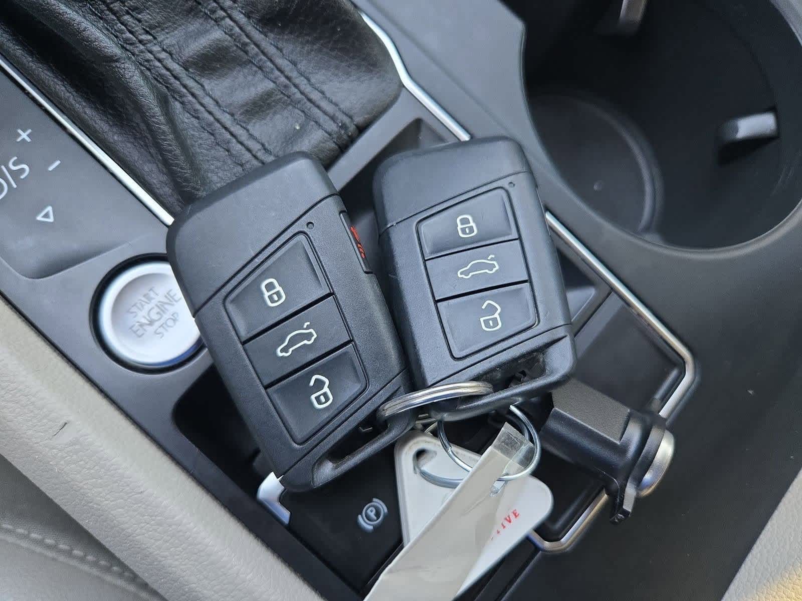 Thumbnail: 2018 Volkswagen Atlas - 34