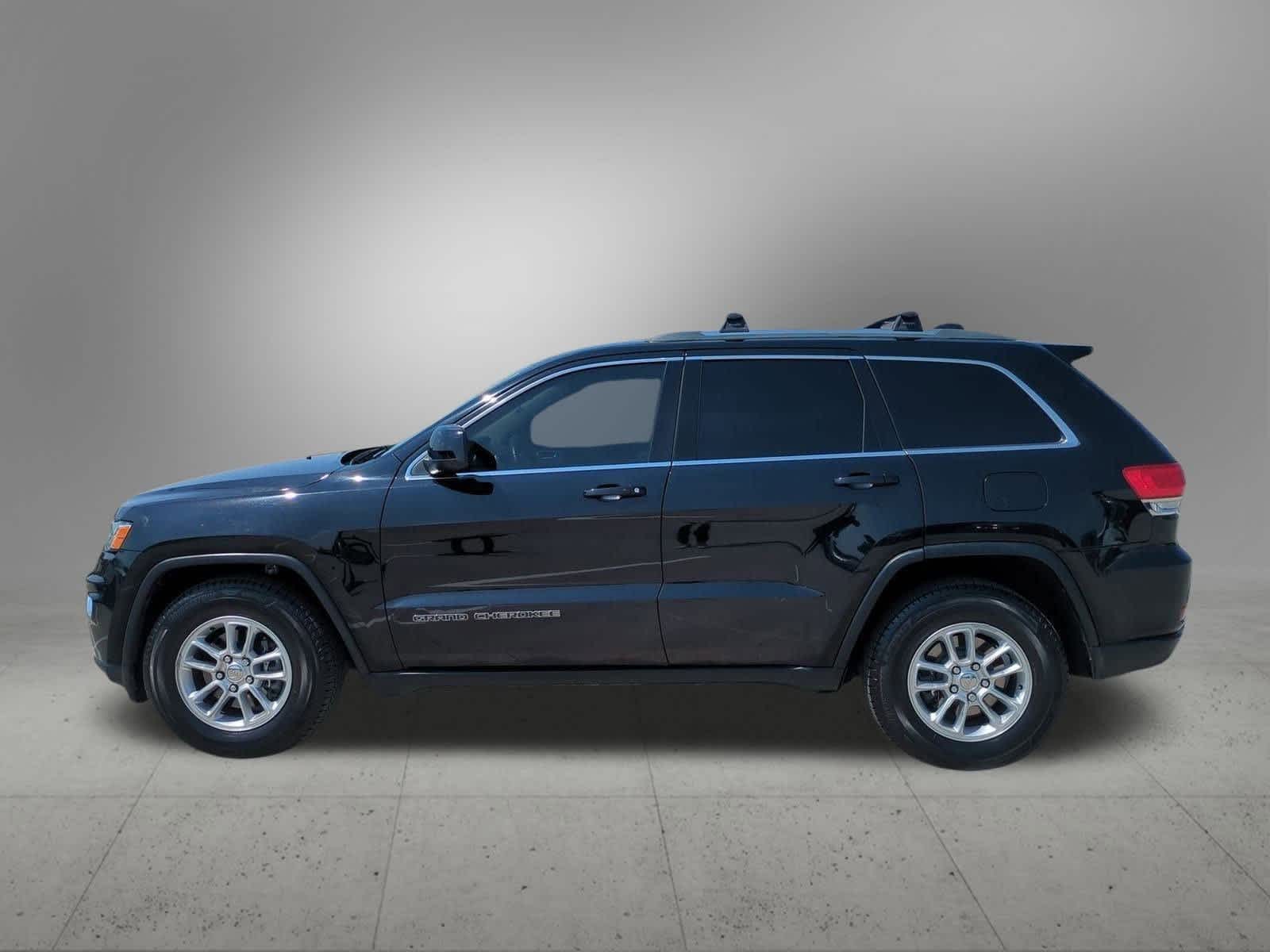Thumbnail: 2018 Jeep Grand Cherokee - 3