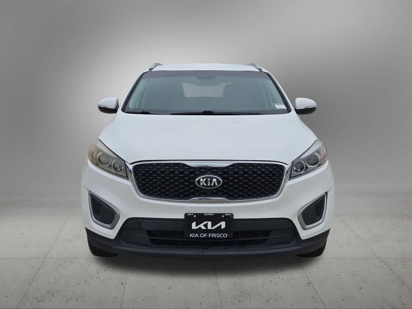 Thumbnail: 2016 Kia Sorento - 9