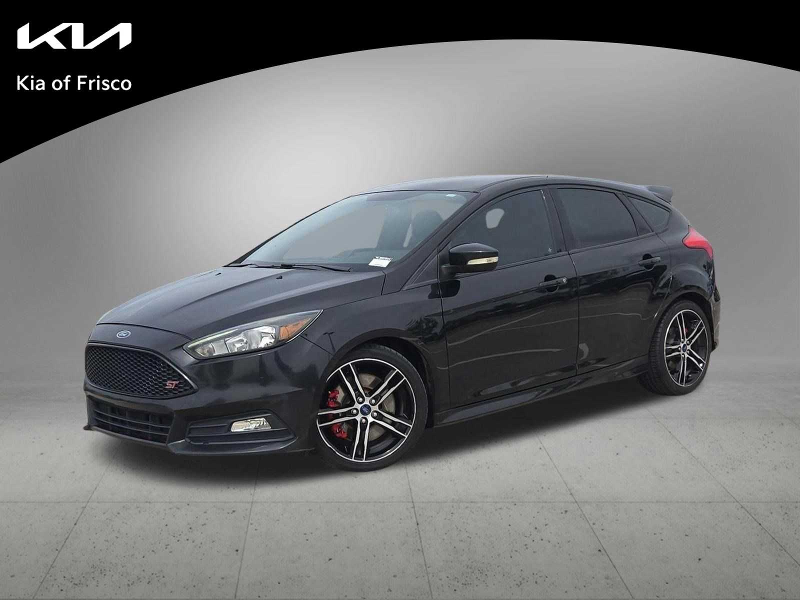 Thumbnail: 2015 Ford Focus - 1
