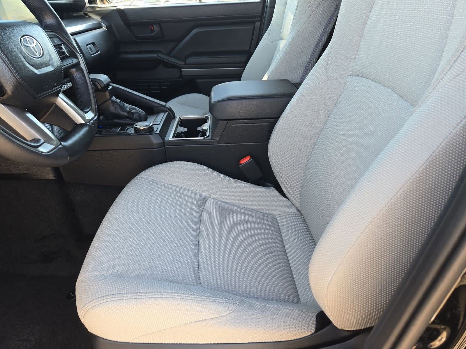 Thumbnail: 2025 Toyota 4Runner - 16