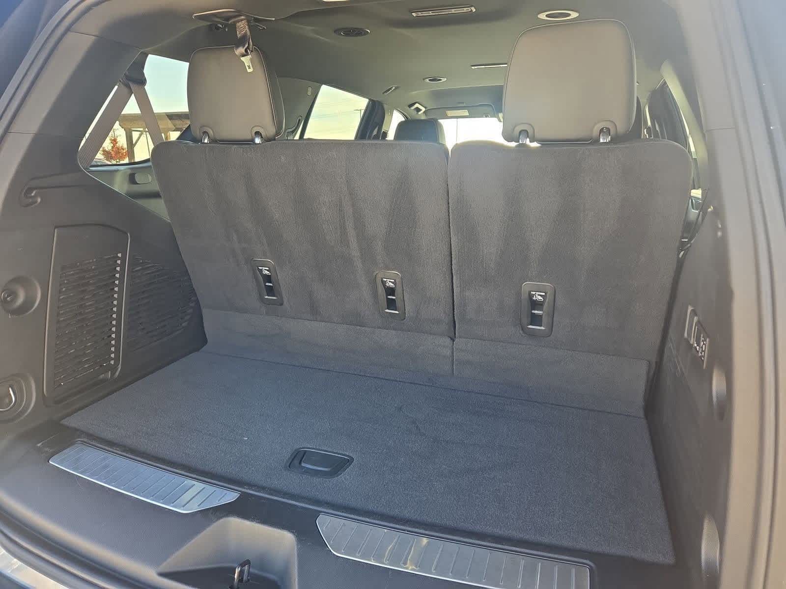 Thumbnail: 2024 GMC Yukon - 34