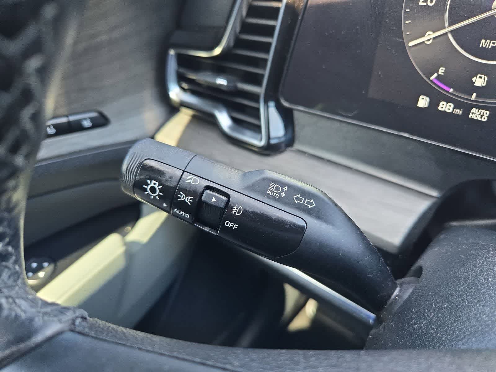 Thumbnail: 2023 Kia Sportage - 26