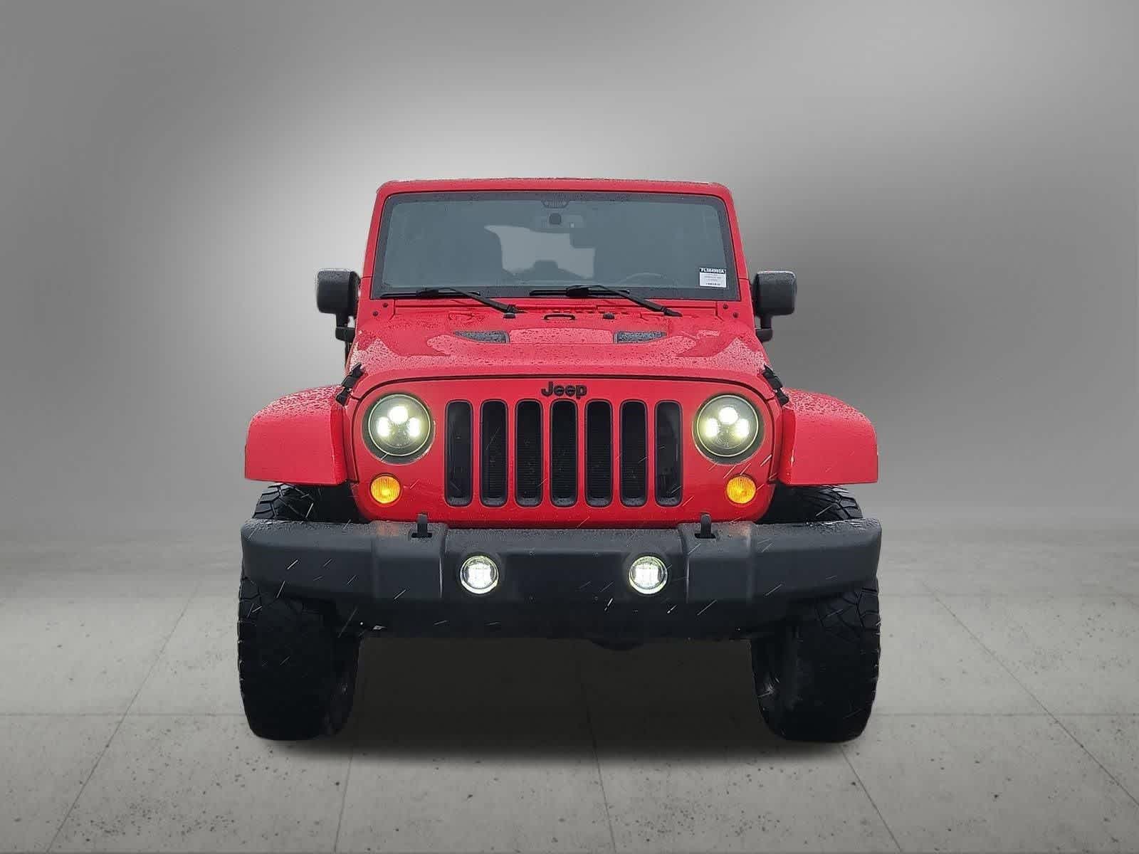 Thumbnail: 2015 Jeep Wrangler - 10