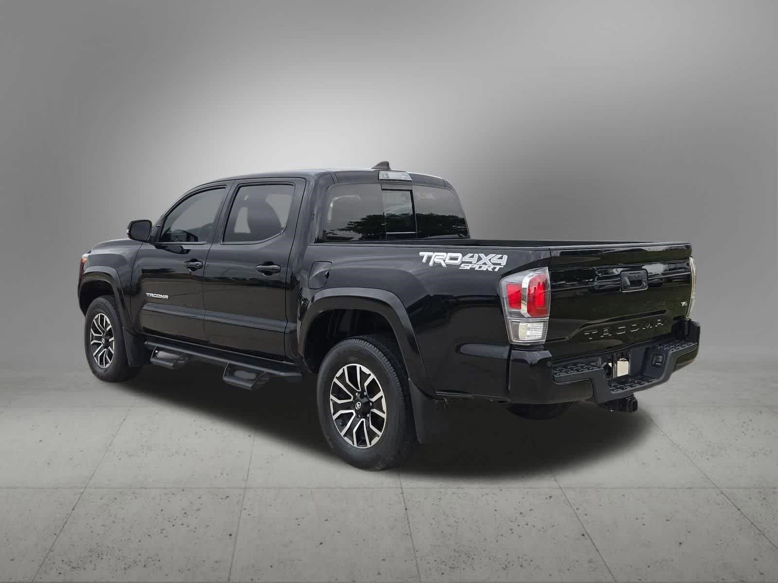 Thumbnail: 2023 Toyota Tacoma - 4