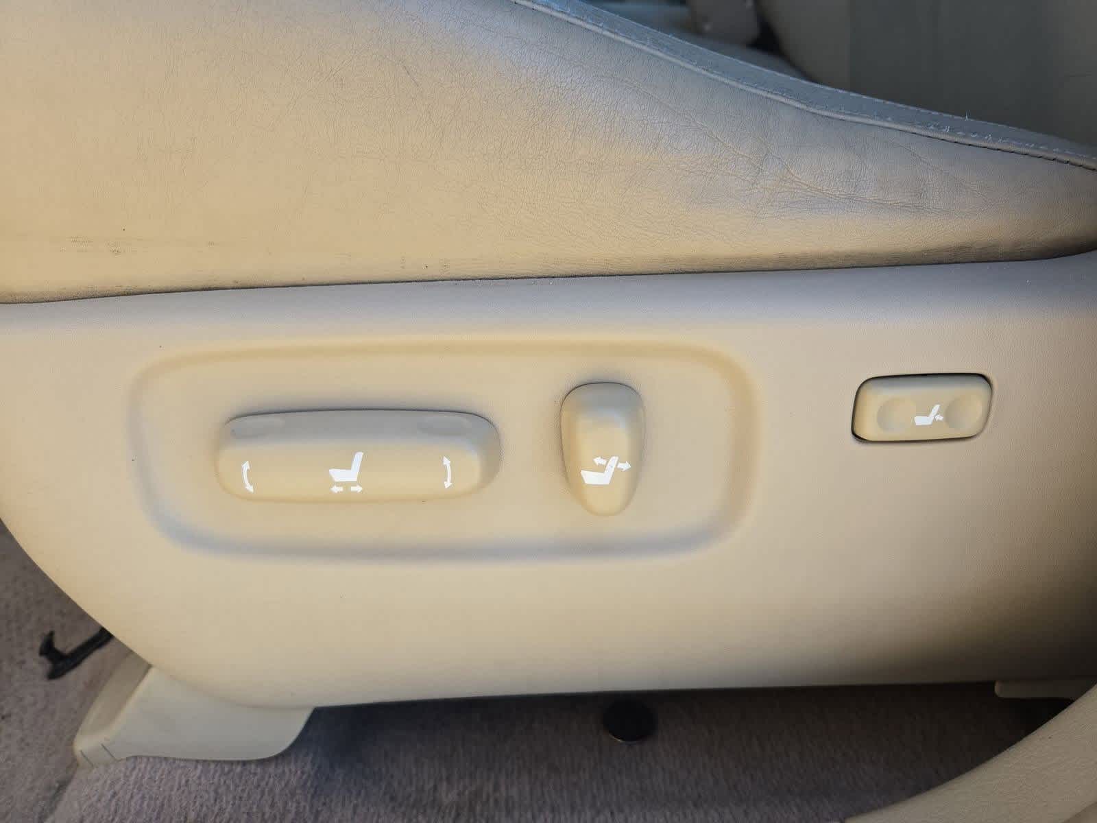 Thumbnail: 2007 Lexus RX - 16