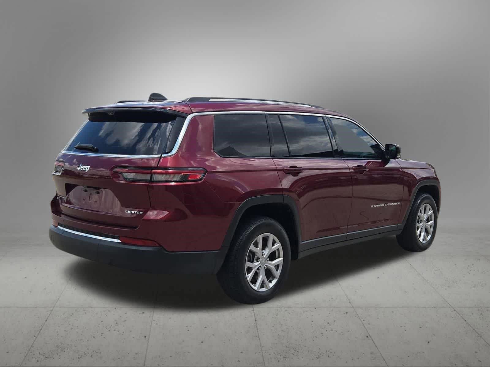 Thumbnail: 2022 Jeep Grand Cherokee - 6