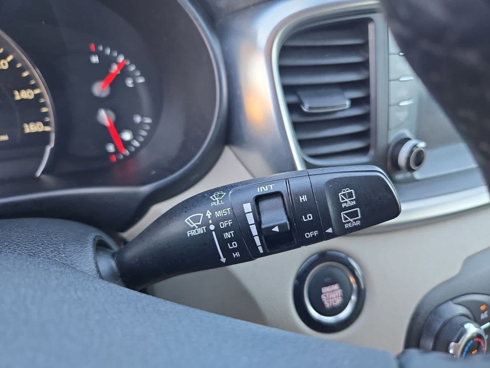 Thumbnail: 2017 Kia Sorento - 26