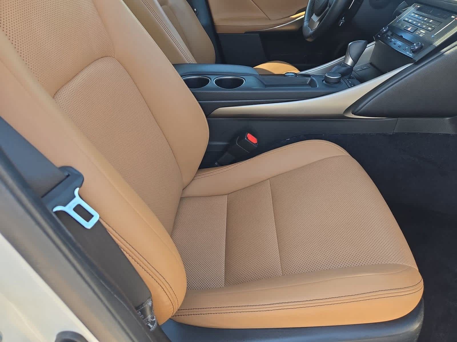 Thumbnail: 2014 Lexus IS - 23