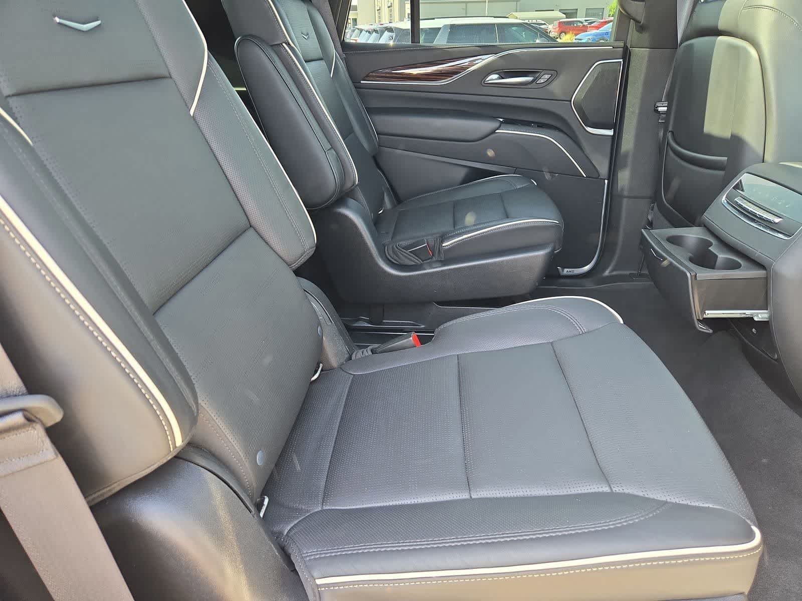 Thumbnail: 2021 Cadillac Escalade - 19