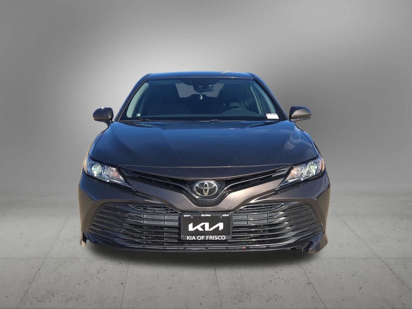 Thumbnail: 2020 Toyota Camry - 9