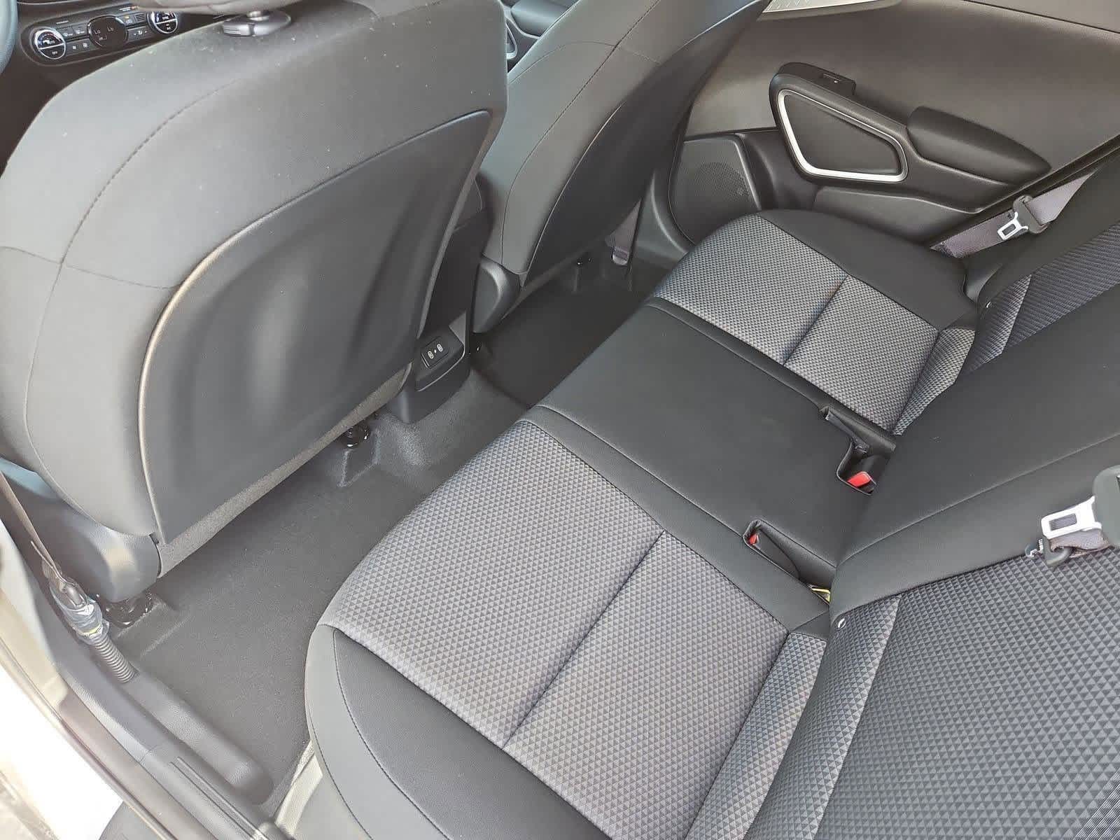 Thumbnail: 2025 Kia Soul - 17