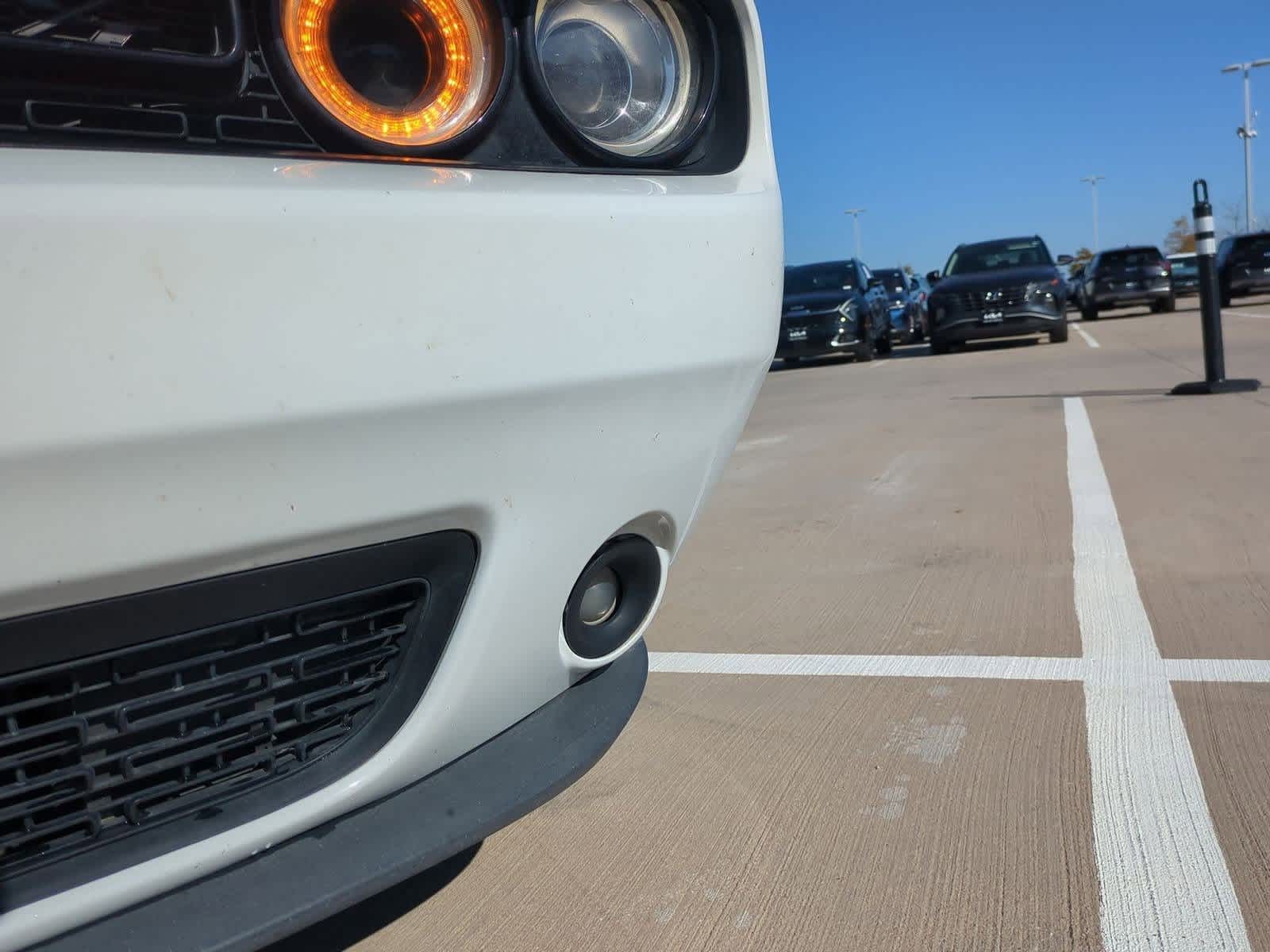 Thumbnail: 2016 Dodge Challenger - 10