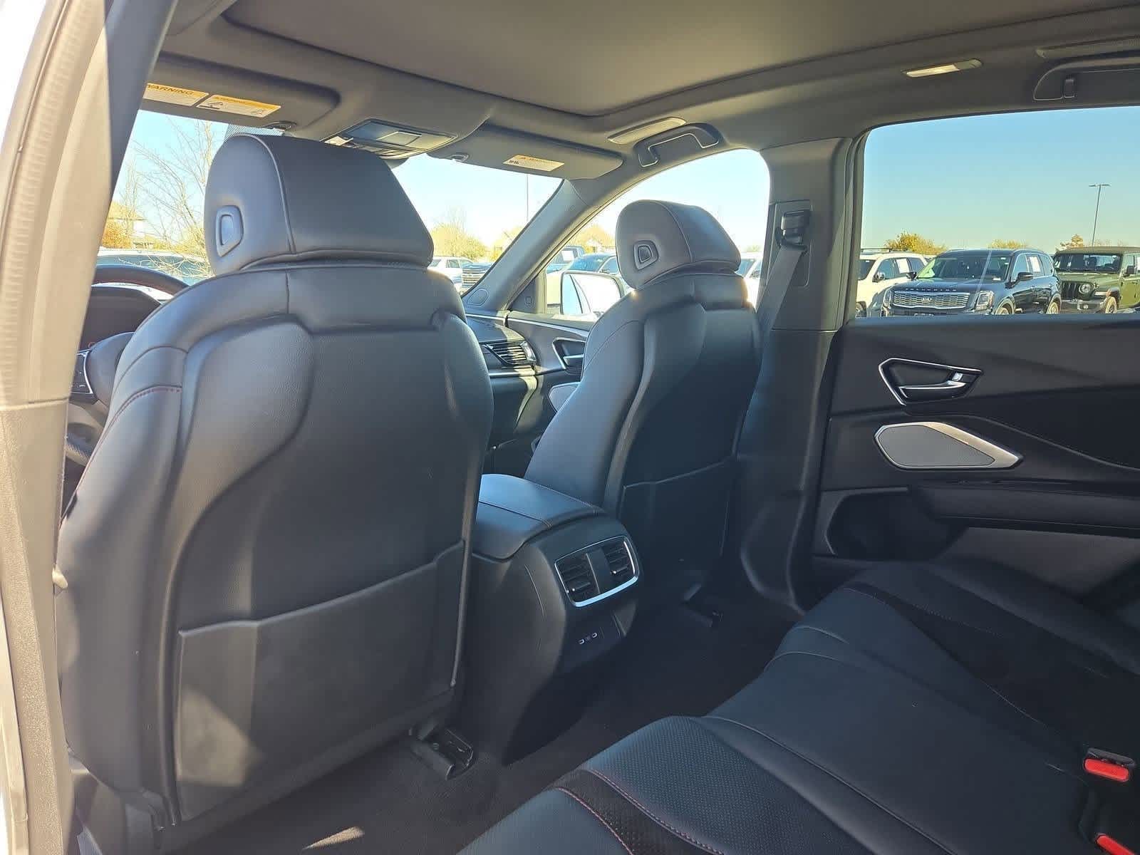 Thumbnail: 2023 Acura RDX - 17