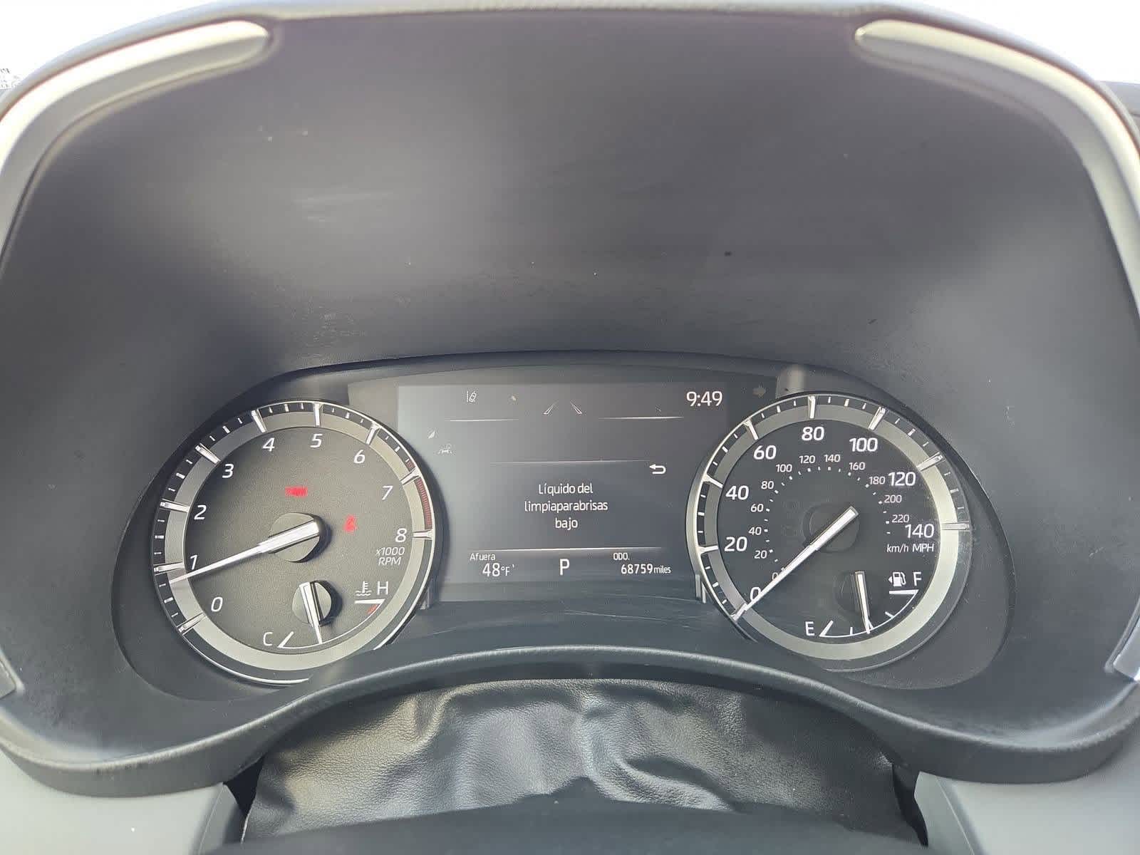 Thumbnail: 2021 Toyota Highlander - 32