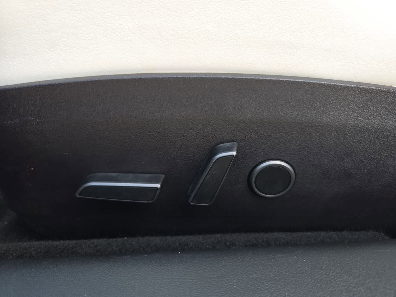 Thumbnail: 2021 Tesla Model 3 - 15