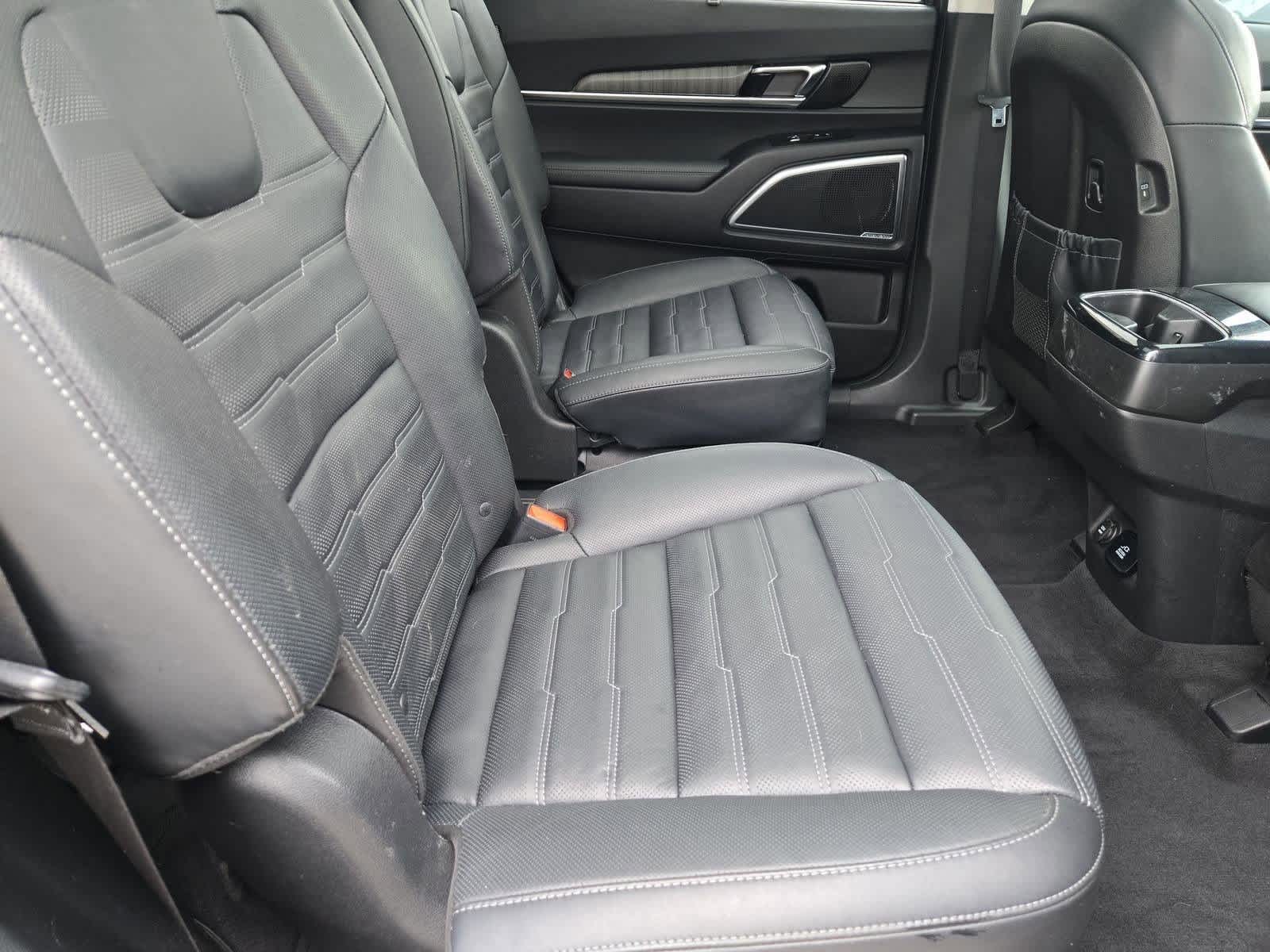 Thumbnail: 2023 Kia Telluride - 20