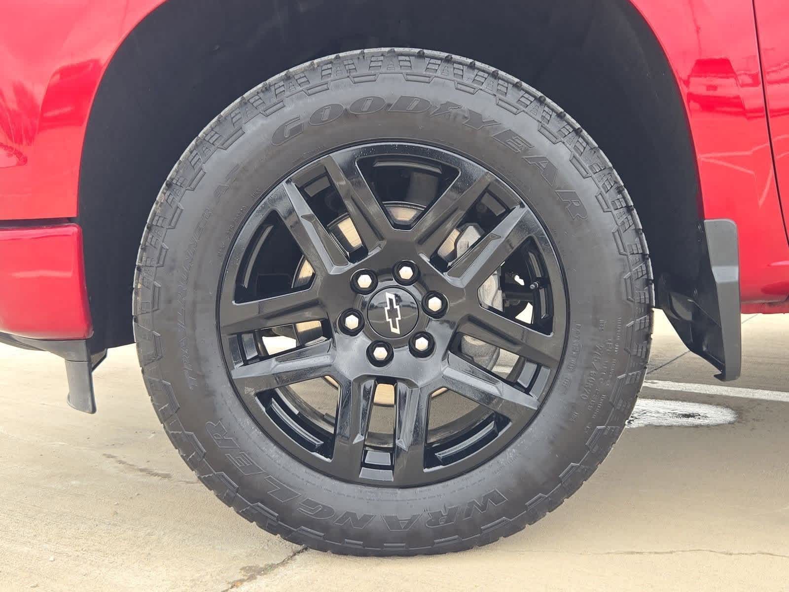 Thumbnail: 2023 Chevrolet Silverado 1500 - 12